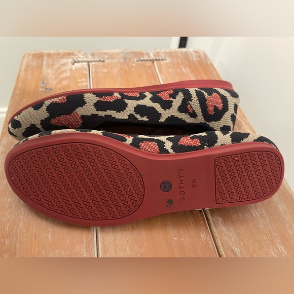 Retired Rothy’s Red Cat Flat size 6.5 - Picture 4 of 6